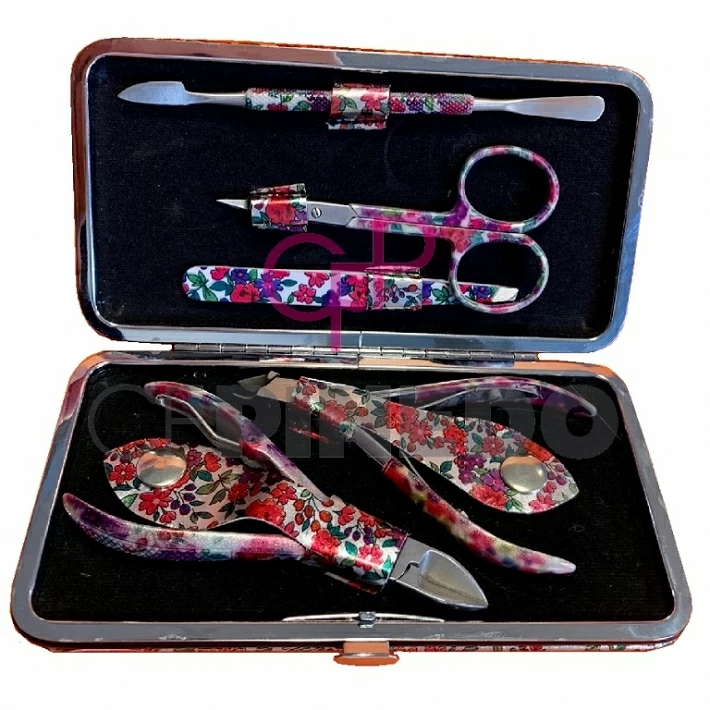 ESTUCHE MANICURA FLORES ROSA -LILA REF : PICBSK 82