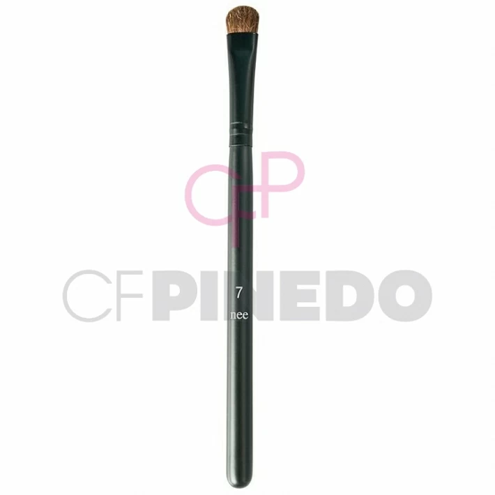NEE MEDIUM SHADER BRUSH NR.7